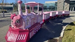 The Pink Pig oinks again! The legendary Atlanta attraction returns to the holidays