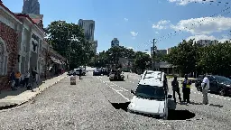 Repairs continue on sinkhole on busy Midtown roadway